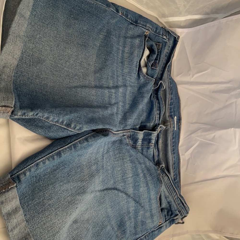 Old Navy Bermuda shorts